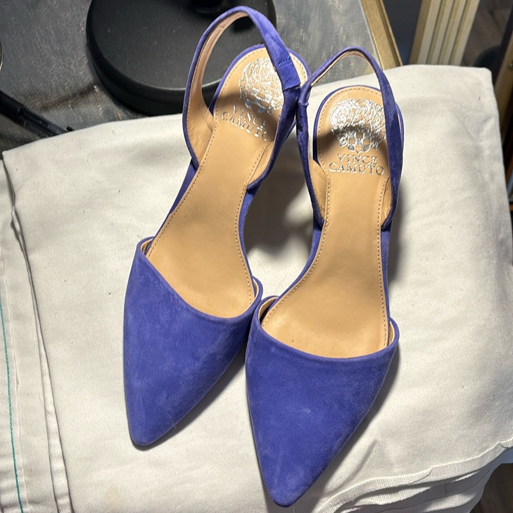 Vince camuto blue suede shoes